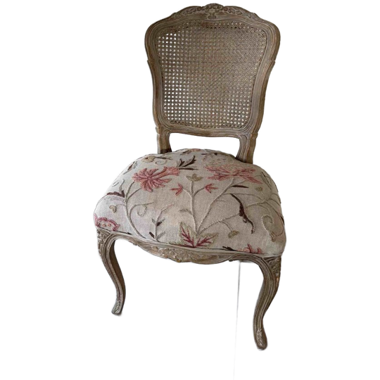 Rococo Stijl Eetkamerstoel, Gestoffeerd Met Borduursel. 1