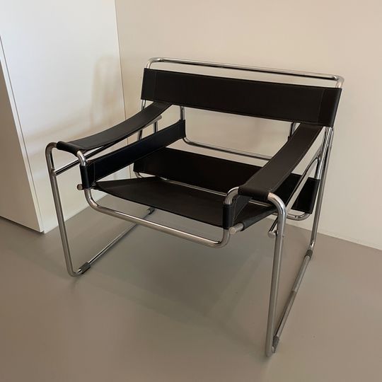 Marcel Breuer B3 Wassily Stoel Chair Fauteuil Zwart 1