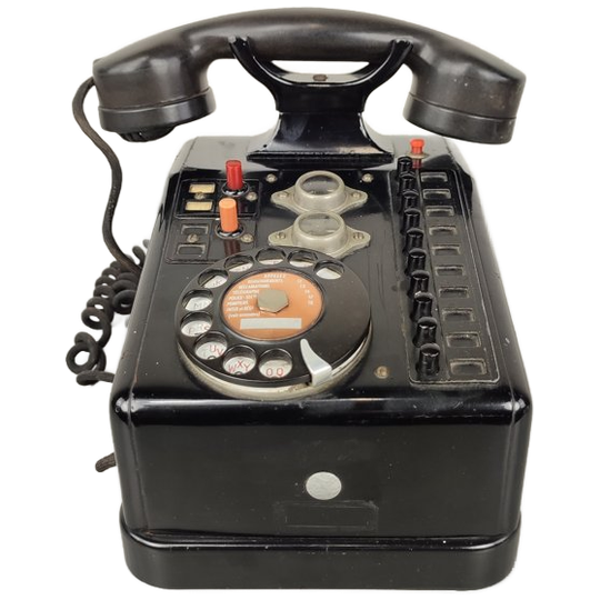 Oude Telefoon In Metaal & Bakeliet 1