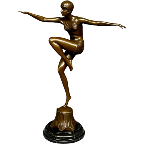 Prachtig Bronzen Beeld Van Een Danseres In Art Deco Stijl.