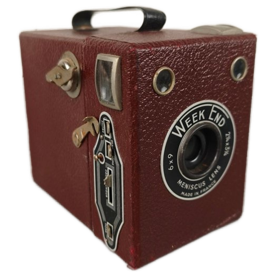 Goldstein Week End Boxcamera 1