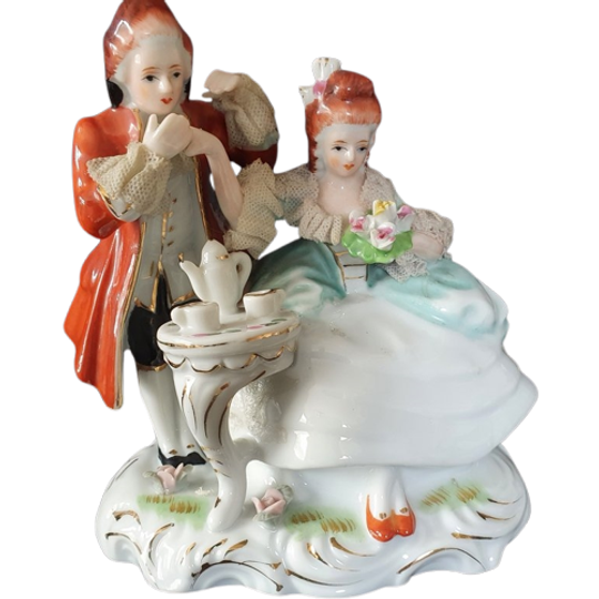 1442 Porseleinen Biscuit Beeldje Liefdes Afbeelding 1