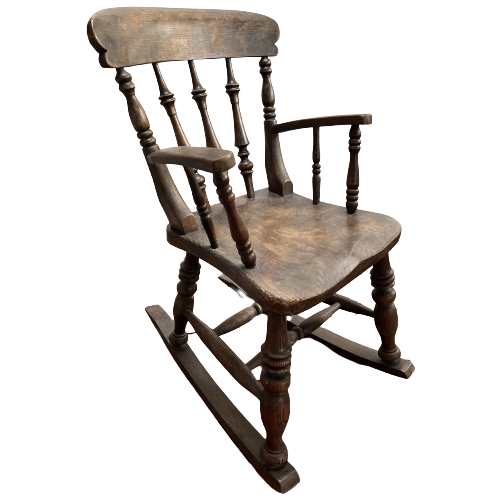 Klassiek Bruine Kinderstoel