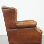 Comfortabele, Charmante Schapenleren Oorfauteuil Met Mooie Kleuren En Een Prachtig Patina thumbnail 4