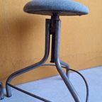 Unieke Vintage Industriële Krukken, In Hoogte Verstelbaar thumbnail 22