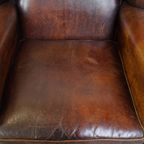 Comfortabele Vintage Engelse Stijl Schapenleren Oorfauteuil Met Een Zeer Mooie Kleurstelling thumbnail 7