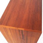 Klein Teak Dressoir Met Schuifdeurtjes thumbnail 8