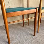 Twee Vintage Eetkamerstoelen Met Petrol Blauw Bekleding thumbnail 13