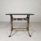 Industriele Tafel, Tuintafel Met Hardsteen Plaat Op Gietijzeren Frame, Jaren 30 thumbnail 14