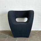 Moroso Little Albert Fauteuil, Iconisch Design Van Ron Arad In Zwart thumbnail 3