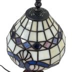 Tiffany Style Table Lamp - Stained Glass Shade And Decorative Base - Ca. 1980’S (No Cracks) thumbnail 3