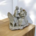 Vintage Biscuit Beeldje: Man & Vrouw Op Stoel thumbnail 3