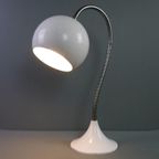 Witte Vintage Buigbare Metalen Bureau Lamp thumbnail 2