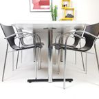 Setprijs Vintage Eettafel Met 4 Stoelen Zwart Wit Chroom thumbnail 5
