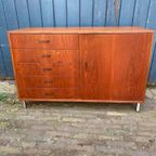 Teak Mid Century Low Board Kast Met Laden thumbnail 6