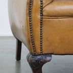 Unieke Antieke Fauteuil Gemaakt Van Schapenleer Met Mooie, Sierlijke Pootjes thumbnail 11