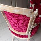 Paar Fijne Gesculpteerde Louis Xvi Periode Cabrioletfauteuils. thumbnail 6