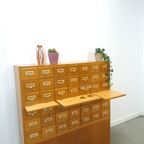 Oude Houten Ladekast Met Uitschuifbare Planken Vintage thumbnail 3