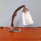 Art Deco Bureaulamp In Brons En Gesatineerd Glas, 1920-30 thumbnail 2