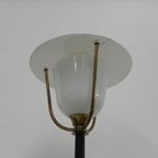 Staande Vintage Lamp Met Glazen Kap En Geperforeerd Stalen Kap thumbnail 7