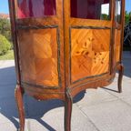 Antieke Franse Louis Xv-stijl Vitrinekast thumbnail 6
