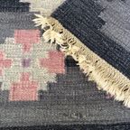 Vintage Zweedse Wollen Rollakan Blauw Met Roze Geometrische Patronen thumbnail 9
