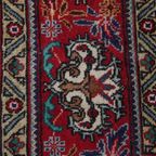 Handgeknoopt Oosters Vloerkleed Met Onder Andere Rood En Blauwe Kleuren 298x205cm thumbnail 4
