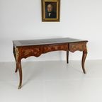 Louis Xv Dubbelzijdig Mahonie En Palissander Plat Bureau thumbnail 15