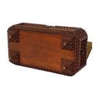 Antieke Tramp Art Doos Met Spiegels Folk Art Verzamelobject thumbnail 5