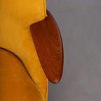 Geherstoffeerde Okergele Deense Design Sofa, 1960s thumbnail 13