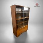 Vintage Notenhouten Vitrine/Boekenkast thumbnail 3