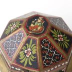 Antieke Indiase Mughal Achthoekige Houten Kistje thumbnail 5