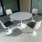 Design Eetkamer In De Stijl Van Eero Saarinen thumbnail 4