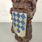 Antieke Houten Leeuw Met Wapenschild thumbnail 4