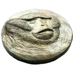 Bas-relief ‘apenkop’ In Keramiek thumbnail 2