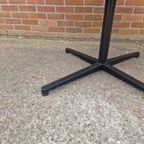Ronde Design Tafel Met Stervoet 120 Cm Diameter thumbnail 6