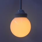 Art Deco Hanglamp Met Witte Glazen Bol thumbnail 5