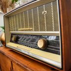 Oude Vintage Radio Omgebouwd Tot Bluetooth Speaker thumbnail 5