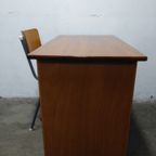 Bureau En Stoel In Bauhaus Stijl thumbnail 3