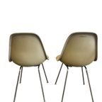 Set Van 2 Vintage Stoelen Eames Herman Miller :Opmaakproject thumbnail 4