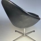 Fauteuil Pastoe, Little Egg Chair, Draaistoel. 1960’S thumbnail 3