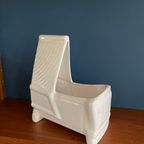 Midcentury Keramische Bloempot, Wiegje, Babybed, Kinderbedje, Eighties Design Keramiek. Kraamkado thumbnail 4