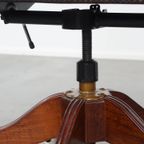 Tijdloze Zeer Donkerblauwe/ Zwarte Rundleren Chesterfield Bureaustoel Op Wieltjes thumbnail 12