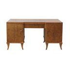 Sierlijk Vintage Walnoten Bureau Gemaakt In De Jaren '50 thumbnail 4