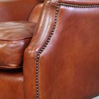 Stijlvolle En Comfortabele Fauteuil/ Armchair Gemaakt Van Hoogwaardig Cognac Kleurig Rundleer thumbnail 3