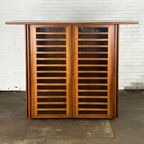 Hoge Italiaans Vintage Dressoir Kast Met Walnoot Hout En Glas thumbnail 4