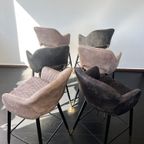 Set Van 4/6 Velvet Design Barkrukken – Luxe Kuipmodel – Zwart/groen/roze thumbnail 3