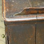 Eiken Buffetkast, Circa 1720 thumbnail 8