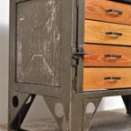 Vintage Industrieel Dressoir Of Kookeiland thumbnail 9