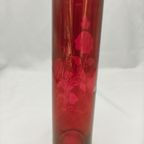 Vintage Rood Cranberry Glas Met Geëtste Bloemen thumbnail 2